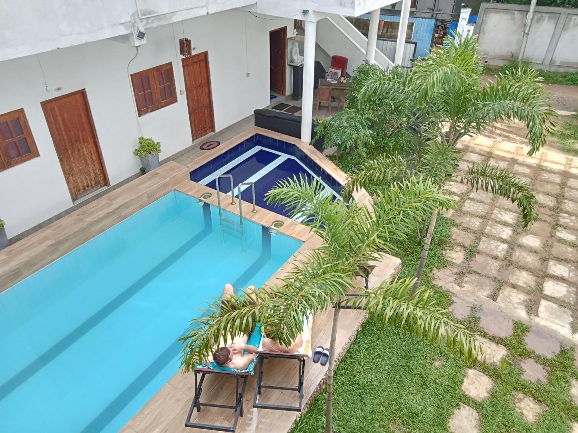 A4 Villas ウダワラウェ エクステリア 写真