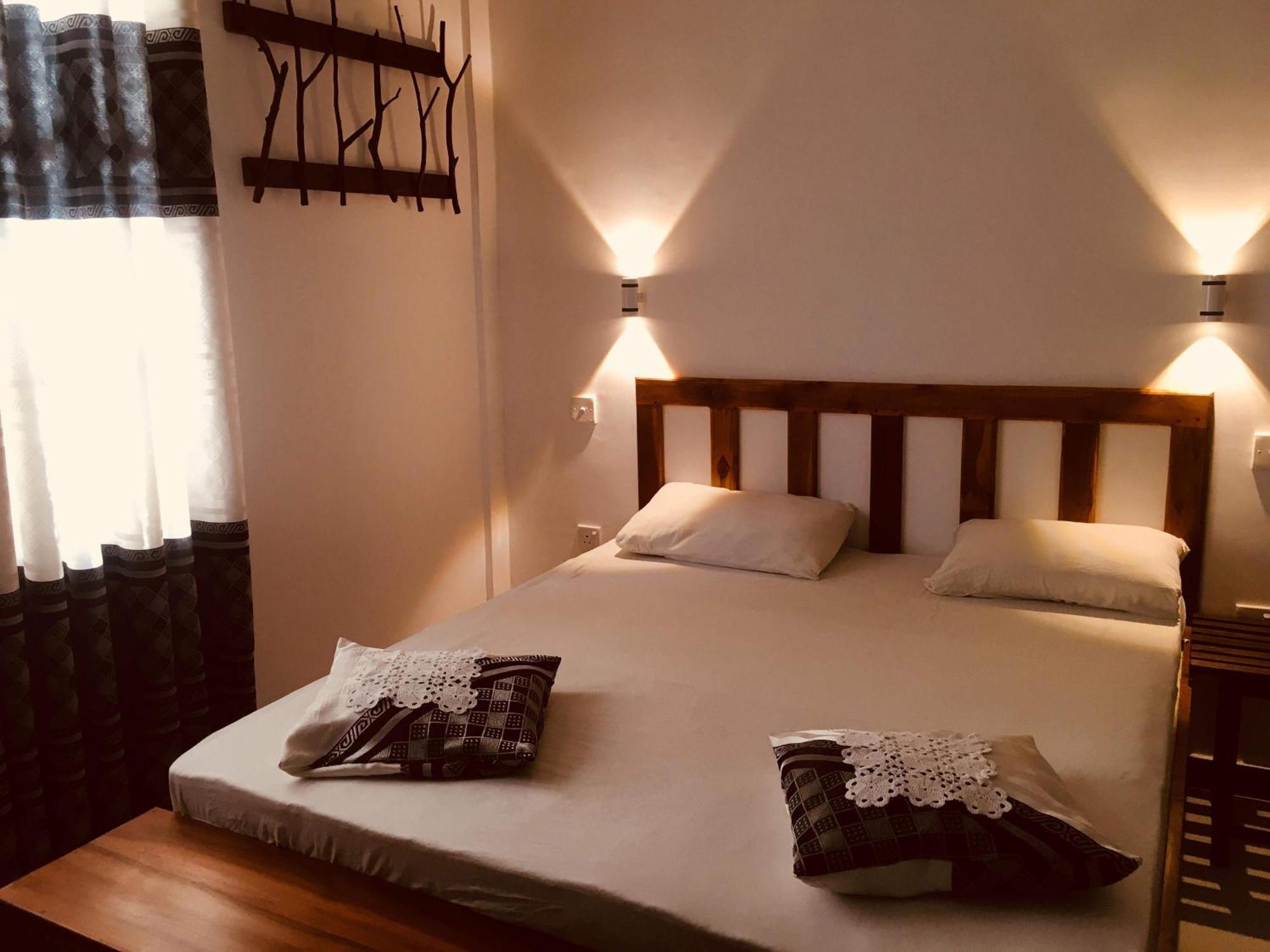 A4 Villas ウダワラウェ エクステリア 写真